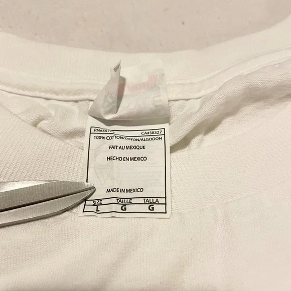 Heineken Beer White Shirt Mens Size Large  Tshirt Stain - Picture 4 of 16